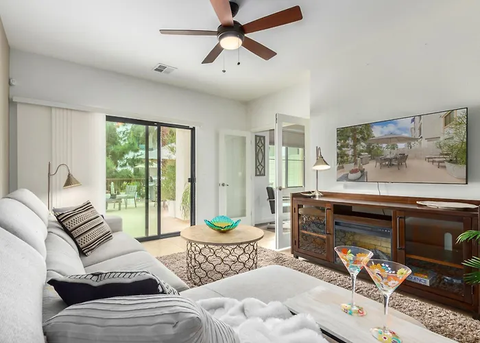 Queen Creek #123 Holiday home